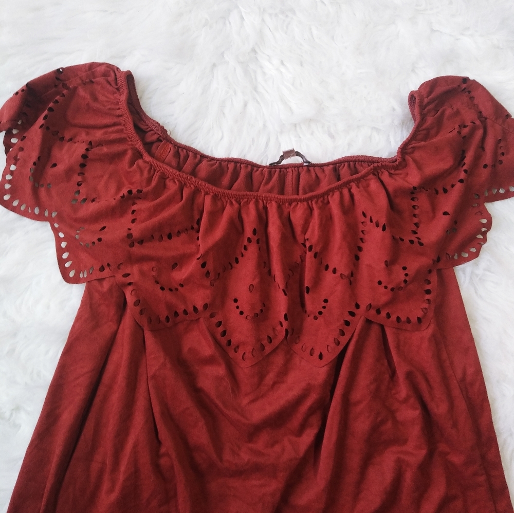 Women's Velvet Like Off Shoulder Top